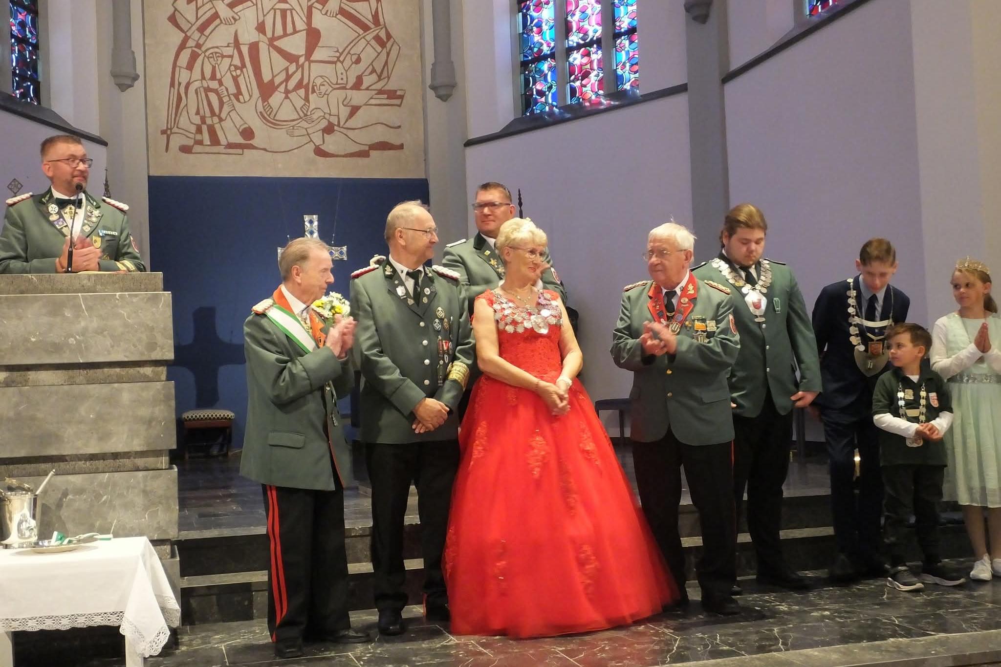 Proklamation neuen Majestäten 2025