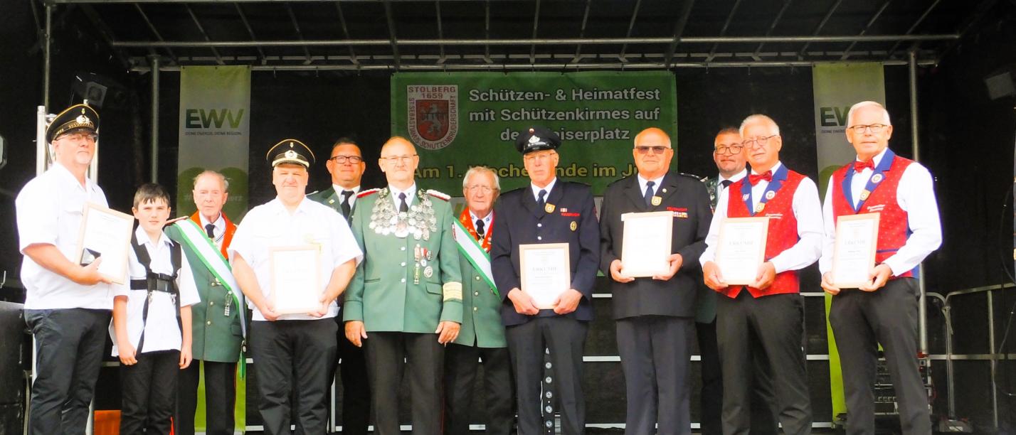 Musikerauszeichnung an verdiente Musiker